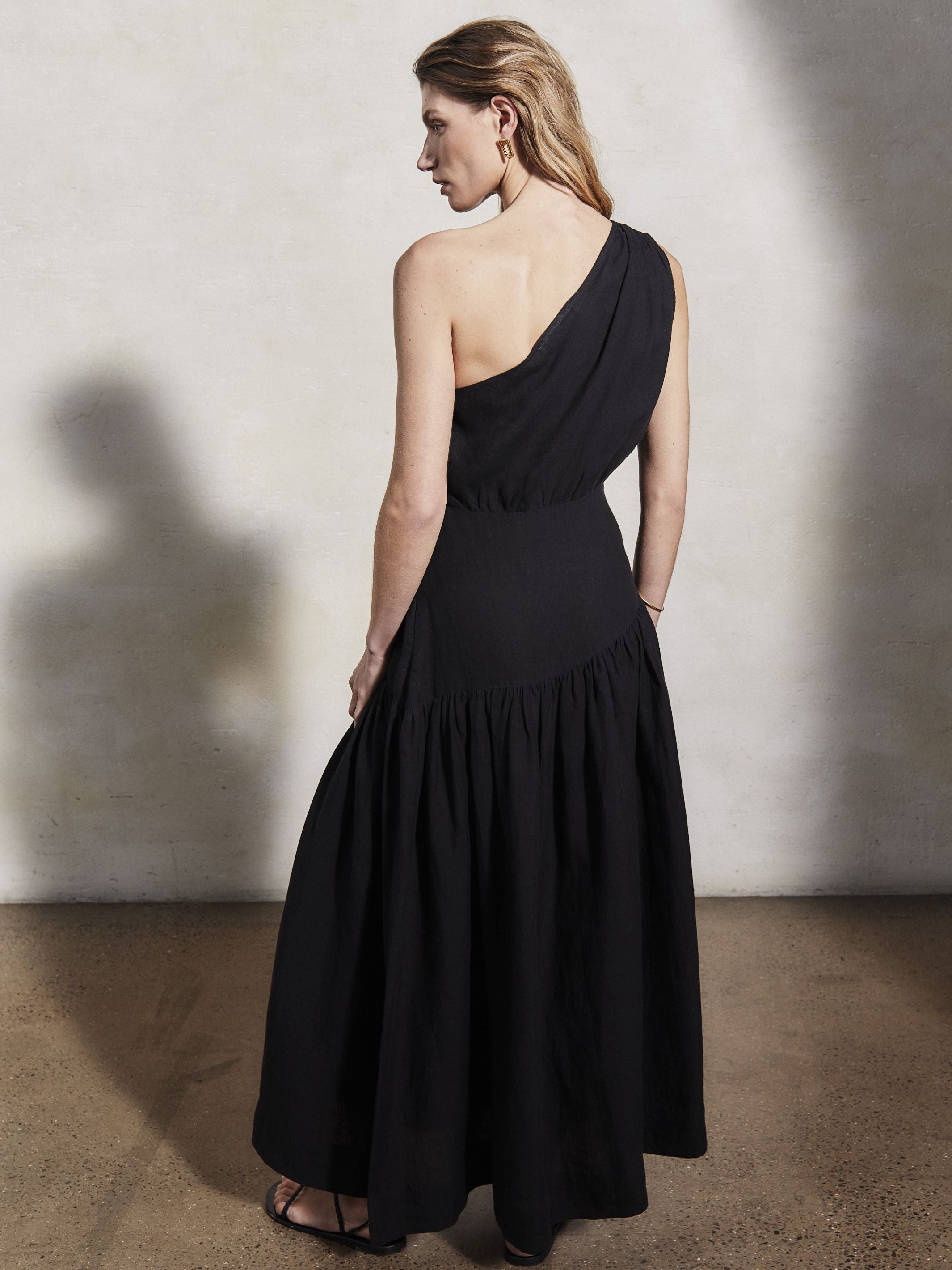 MARIAM - Caviar Linen Dress - Mondo Corsini