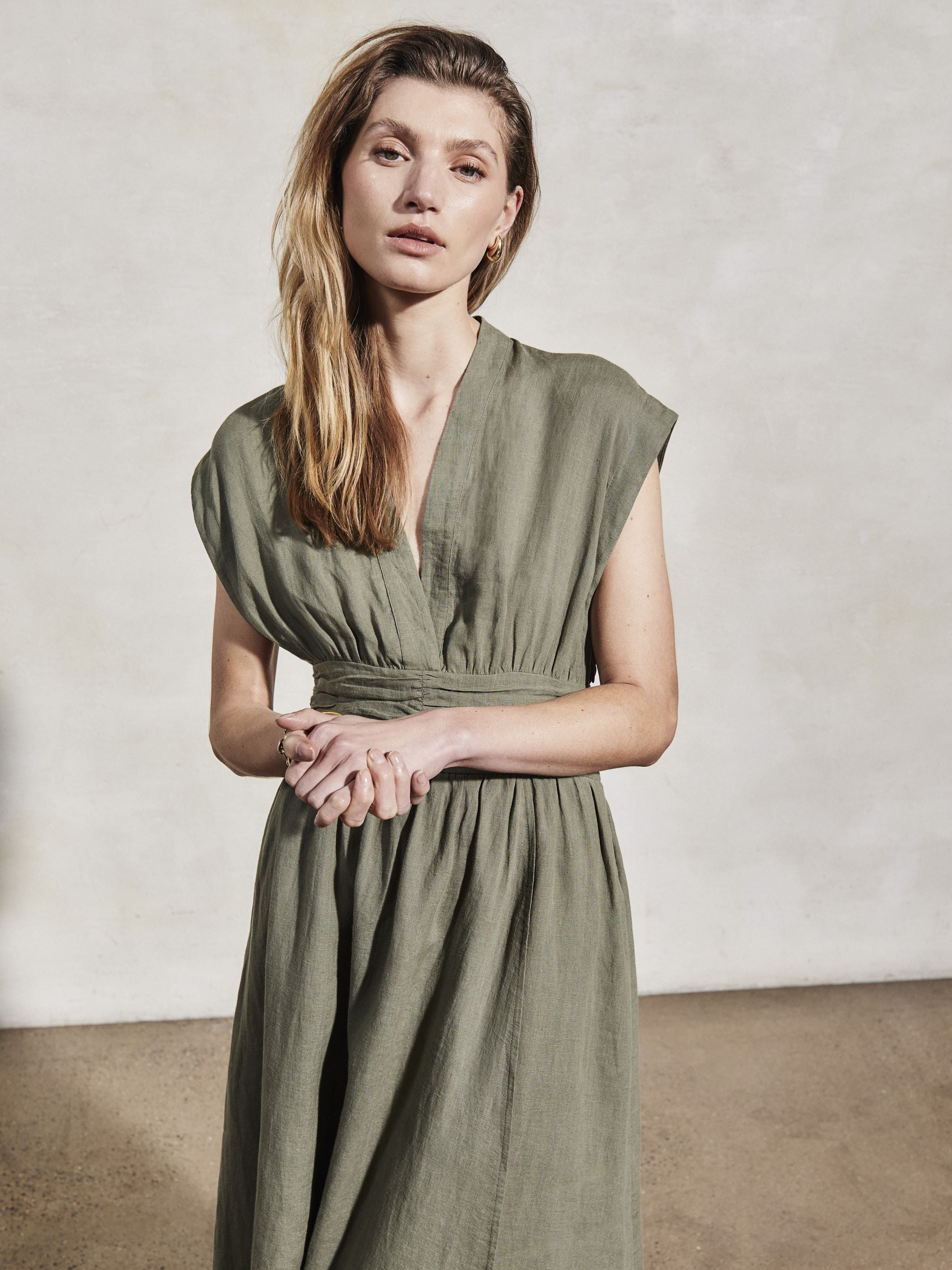 GEORGIA - Moss Linen Dress - Mondo Corsini