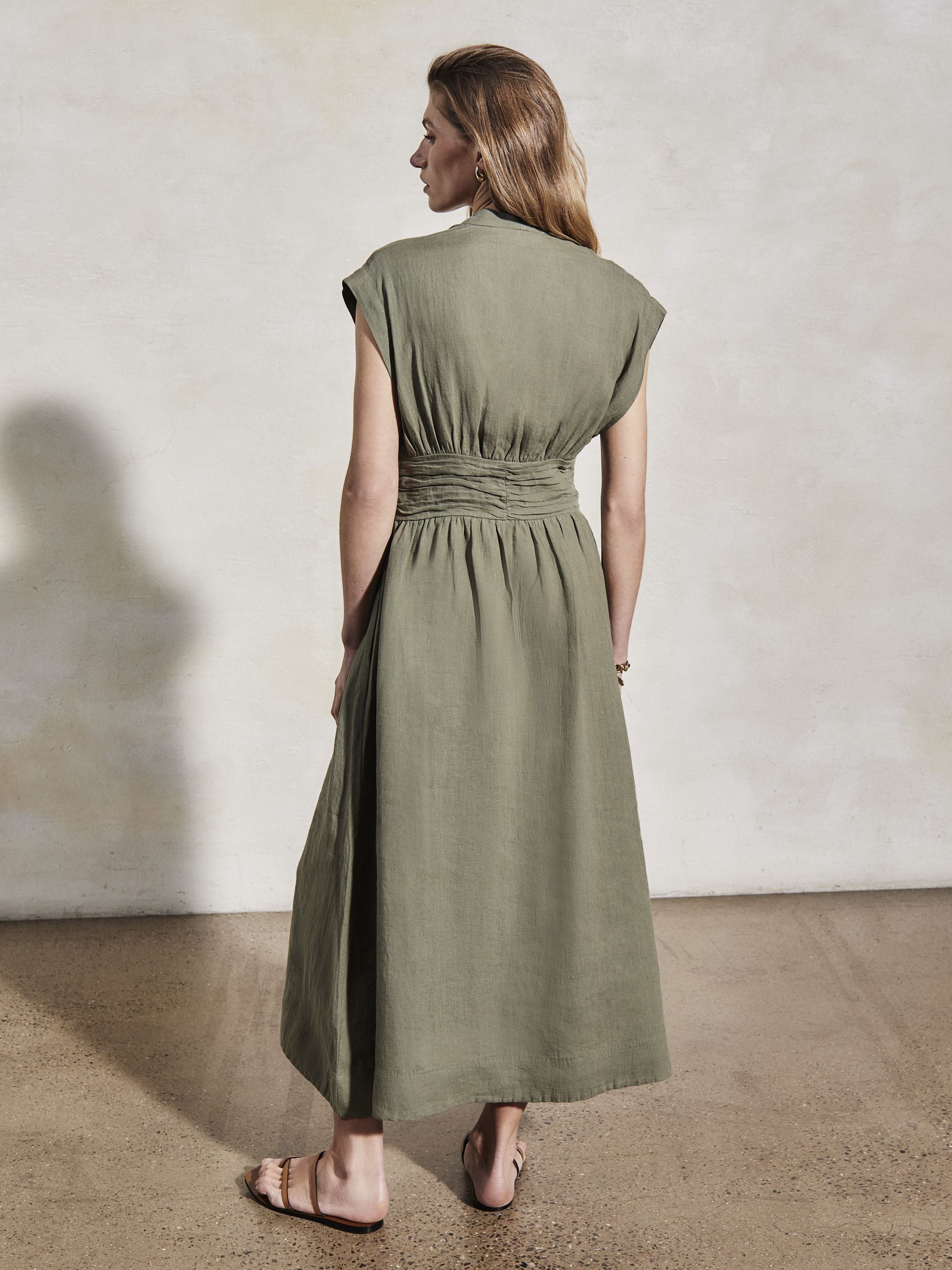 GEORGIA - Moss Linen Dress - Mondo Corsini