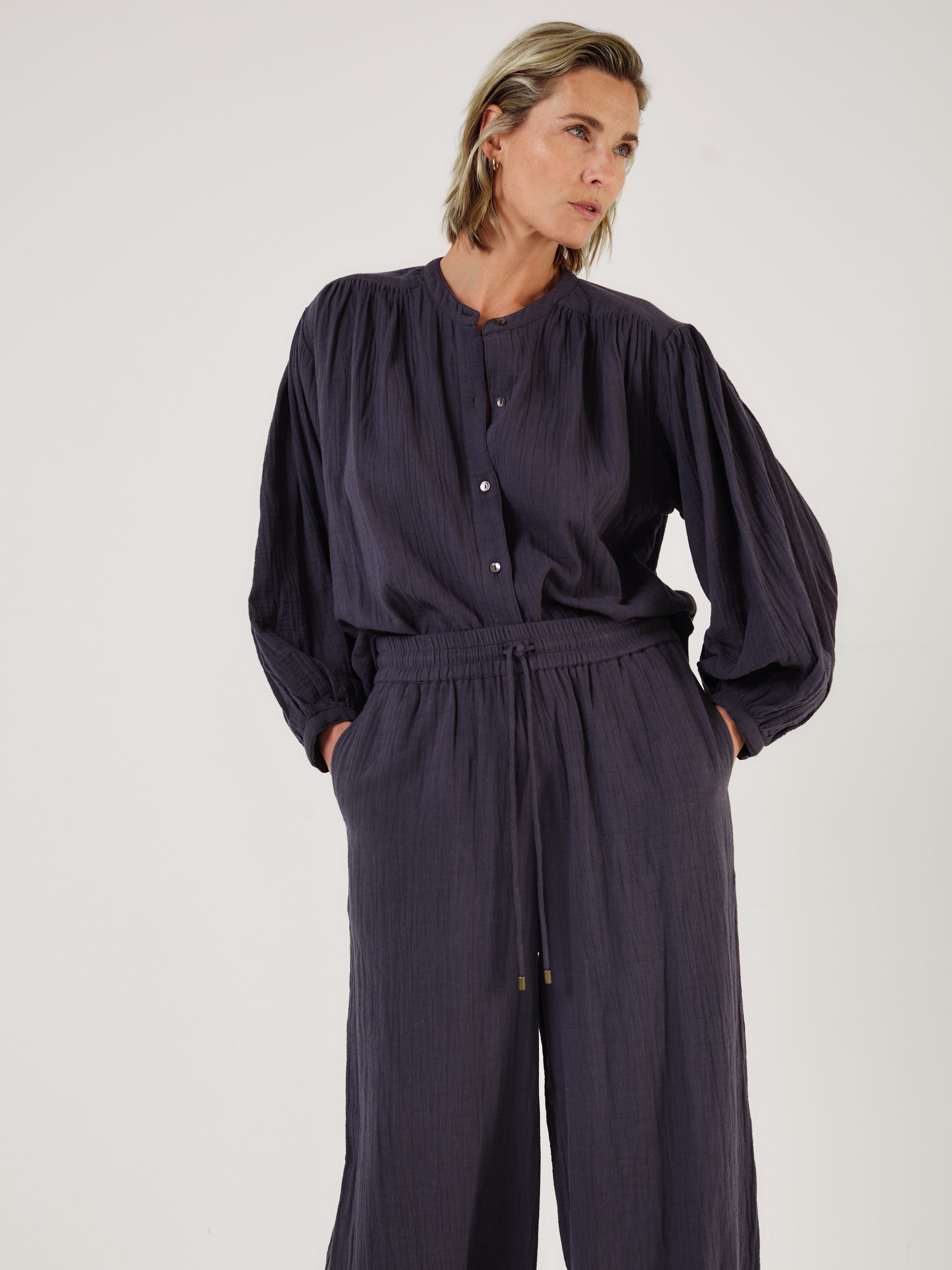 Como - Midnight Cotton Gauze Blouse - Mondo Corsini