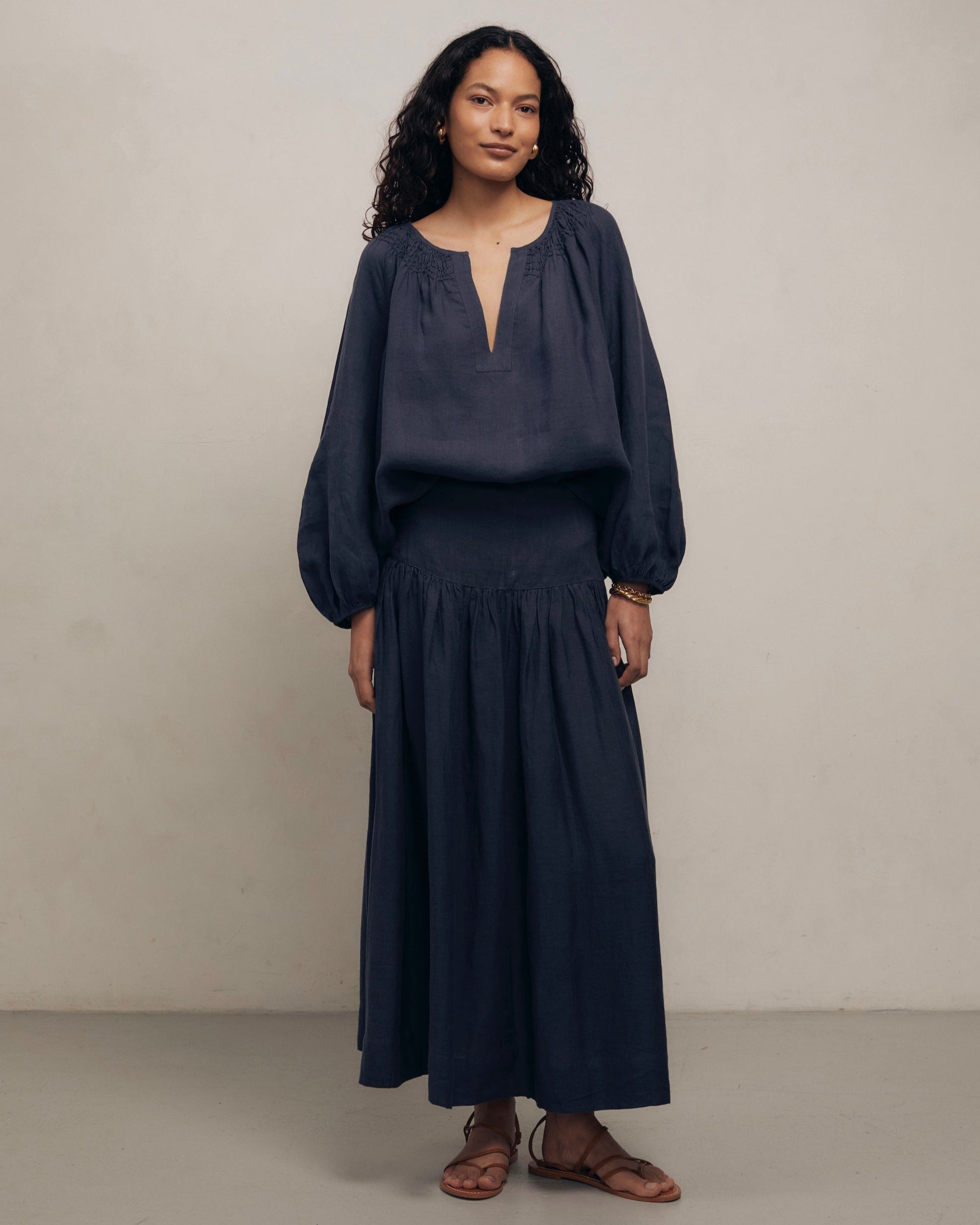 Maud - Midnight Linen Skirt - Mondo Corsini