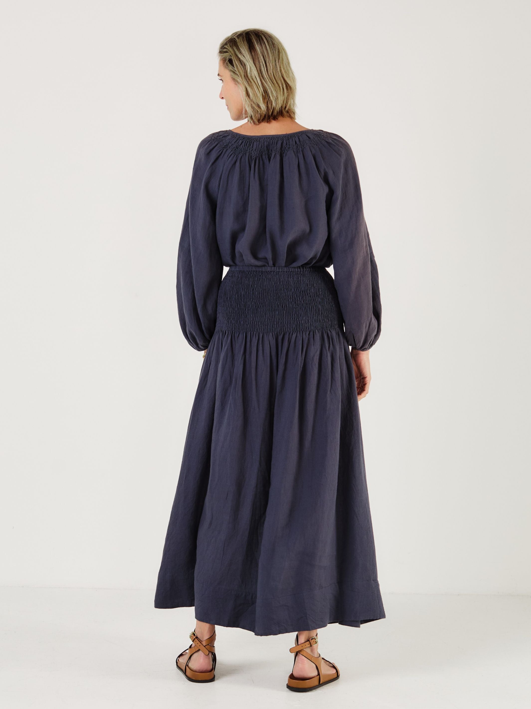 SULA - Dusty Navy Linen Skirt - Mondo Corsini