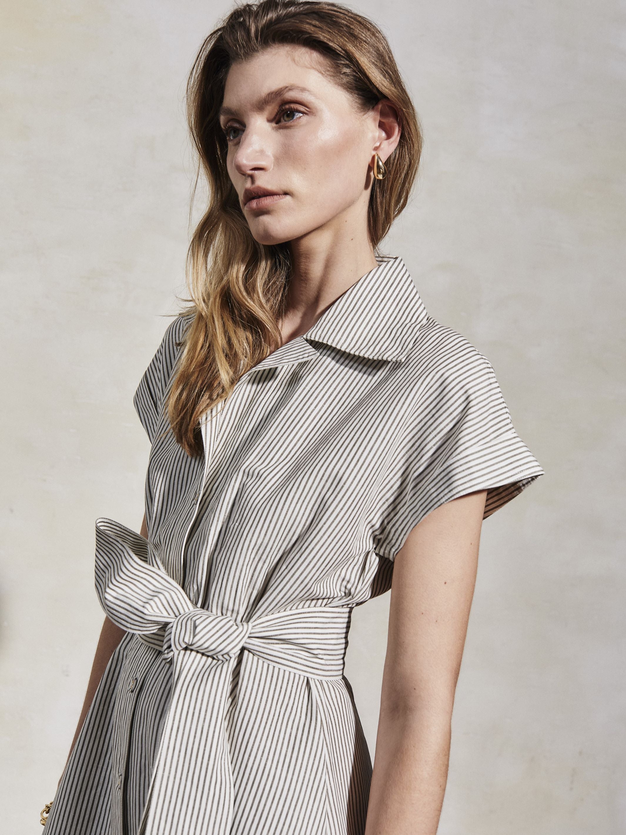 LUCY - White & Moss Linen Weave Dress - Mondo Corsini