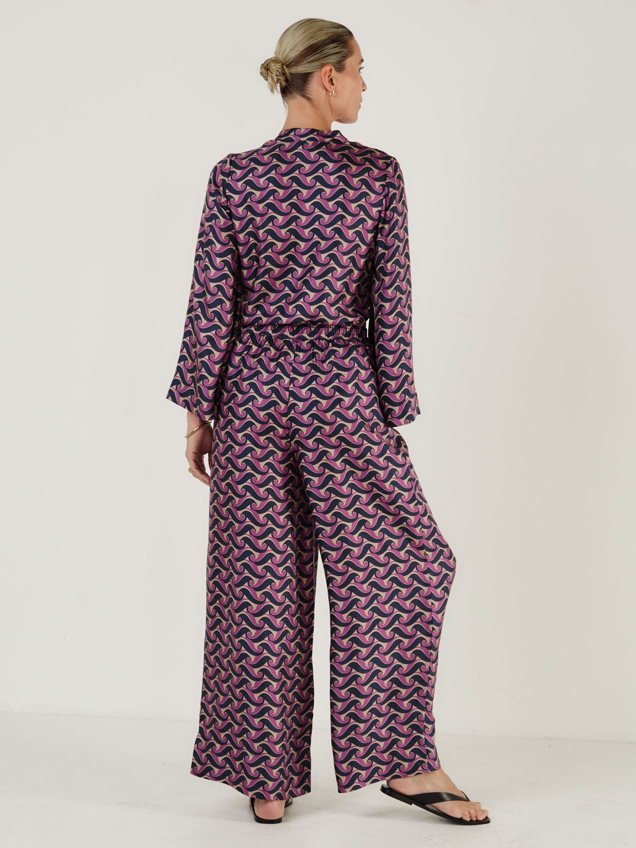 DORIS VIOLA WAVE SILK Cropped Trouser - Mondo Corsini